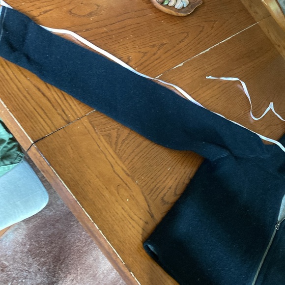 Hooded zip-up jacket/sweater - Picture 6 of 11